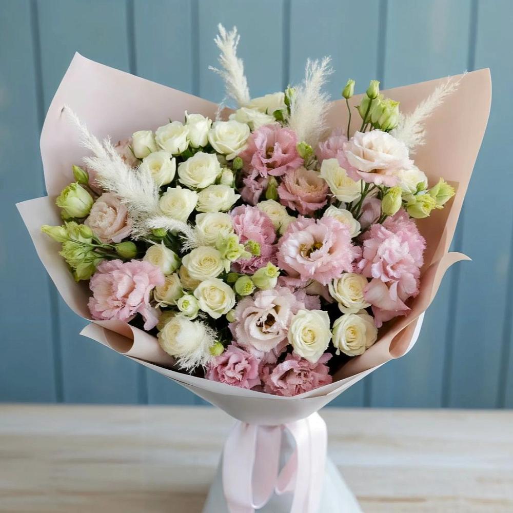 Букет цветов из: Альстромерии и Розы в Лабинске