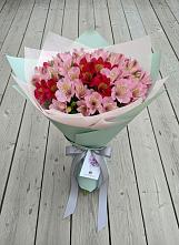 Букет цветов из:  Альстромерии в Лабинске
