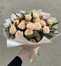Букет Кремовые розы Латте в Лабинске