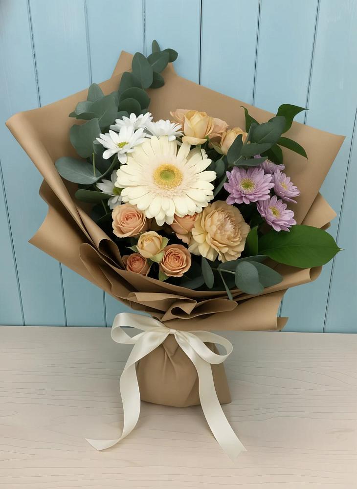 Букет цветов из: Герберы и Хризантемы в Лабинске