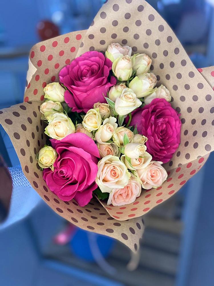 Букет цветов из: Розы в Лабинске