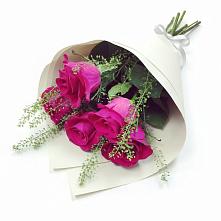 Букет цветов из:  Розы в Лабинске