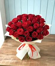 Букет 29 Красных роз в Лабинске